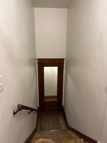 Building Photo - 702 Superior Ave