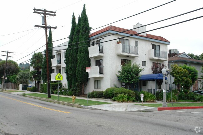 Primary Photo - 4267 Beverly Glen Blvd