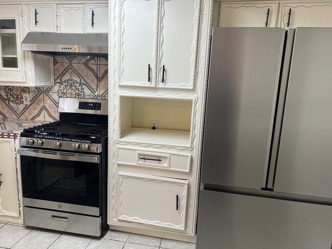 Building Photo - 10134 Kirkglen Dr