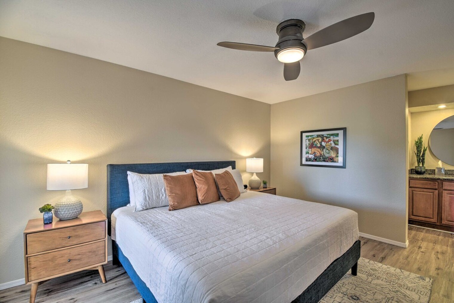 Building Photo - 4850 E Desert Cove Ave