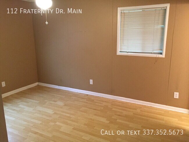 Building Photo - 112 Fraternity Dr