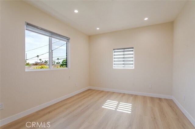Building Photo - 11112 Emelita St