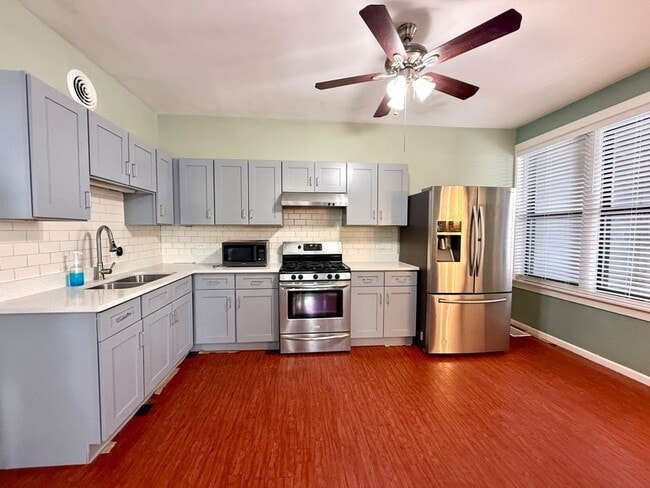 Building Photo - 3328 S Morgan St