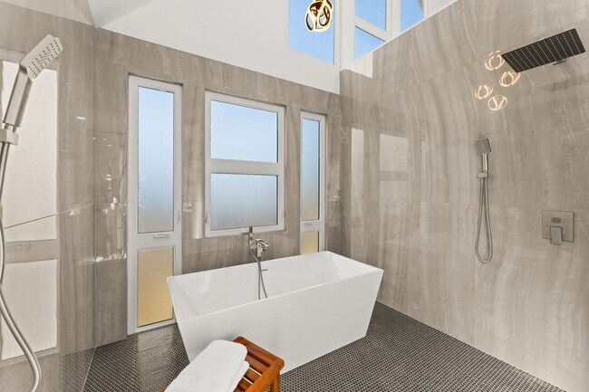 Building Photo - 3814 Wadford St