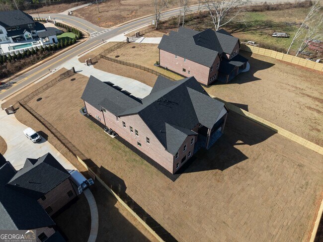 Building Photo - 407 Thunder Rd