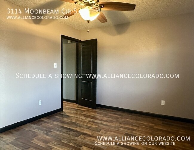 Building Photo - 3114 Moonbeam Cir S