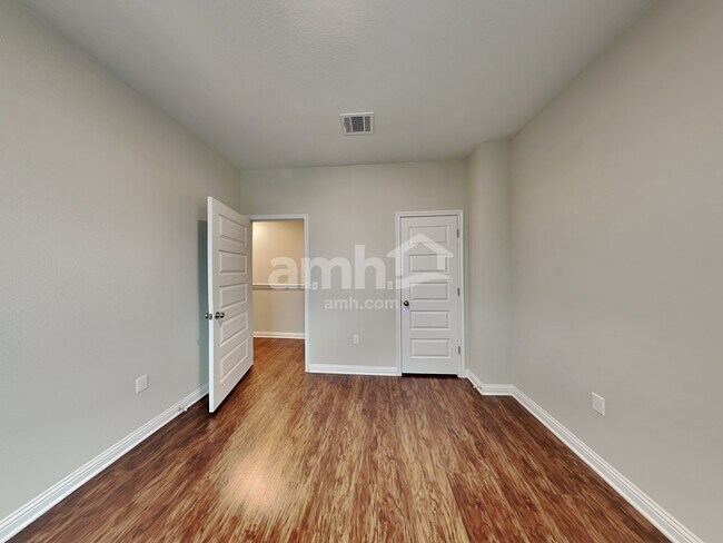 Building Photo - 5707 Gerard Dr