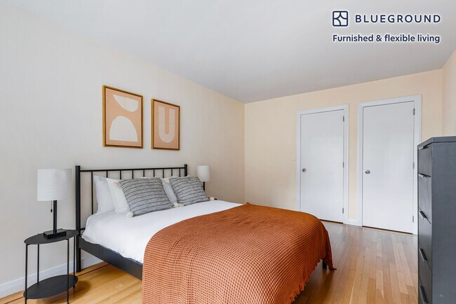 Building Photo - 30 Park Ave