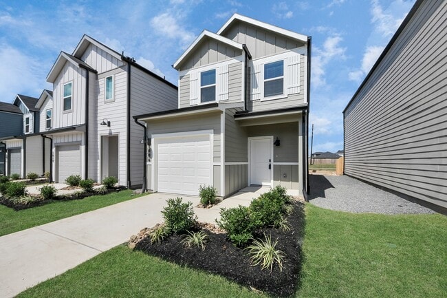 Building Photo - 1006 Moon Drop Ln