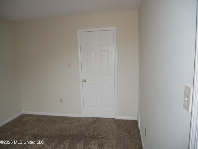 Building Photo - 8061 Martha Ann Ln