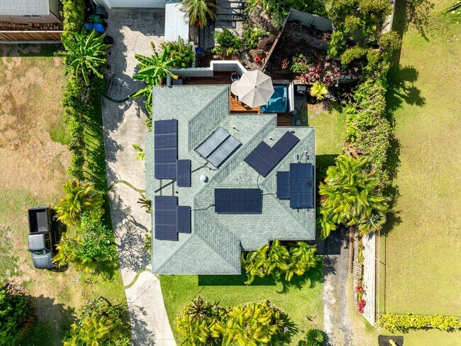 Building Photo - 41-020 Ehukai St