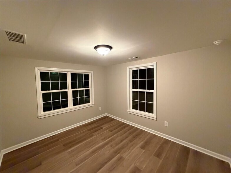 Building Photo - 4699 Hwy 81