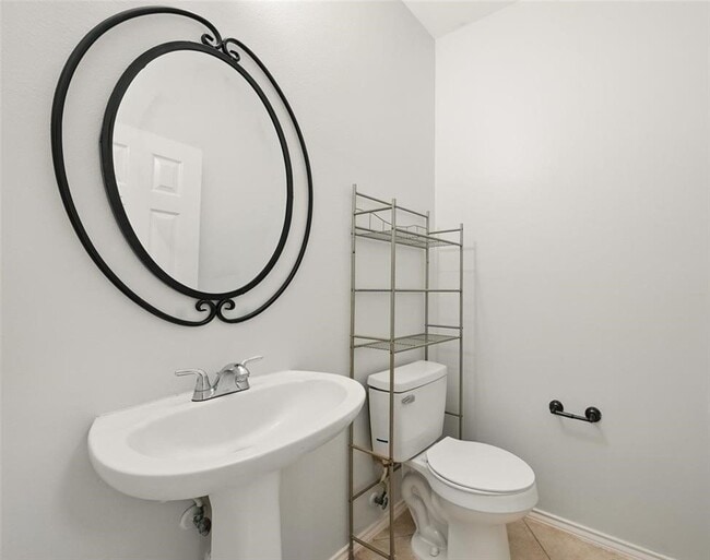 Building Photo - 21331 Willow Glade Dr