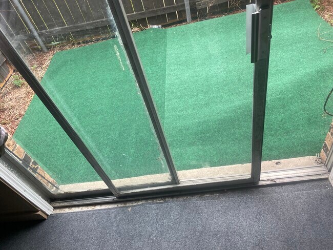 Building Photo - 2117 Giuffras Ave