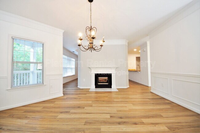 Building Photo - 1032 Whitshire Way
