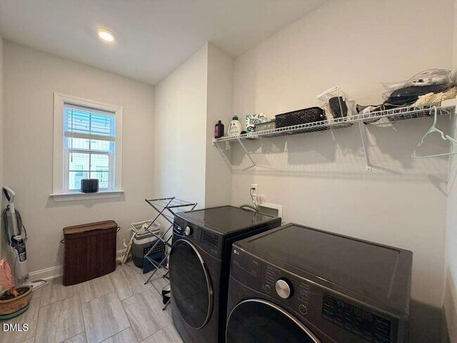 Building Photo - 1230 Herb Garden Way