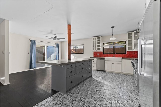 Building Photo - 4536 Maycrest Ave