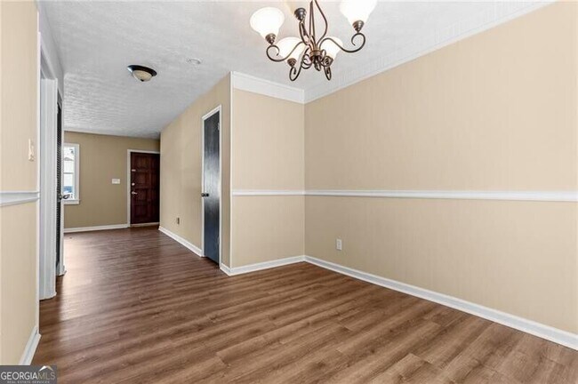 Building Photo - 392 Northdale Ct