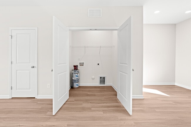 Building Photo - 1132 N 14th St