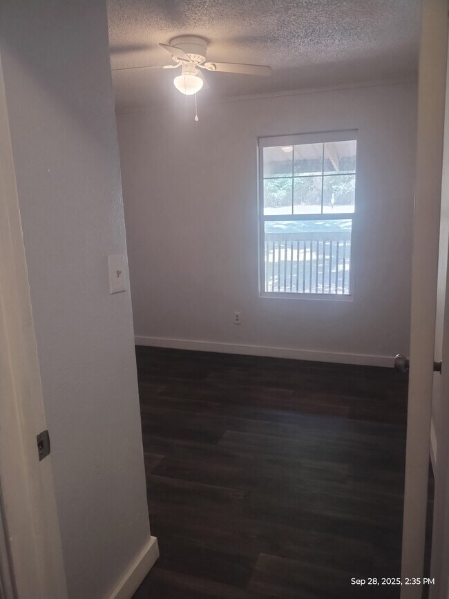 Building Photo - 855 Aldredge Cir