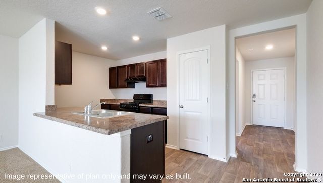 Building Photo - 15346 Brown Violetear