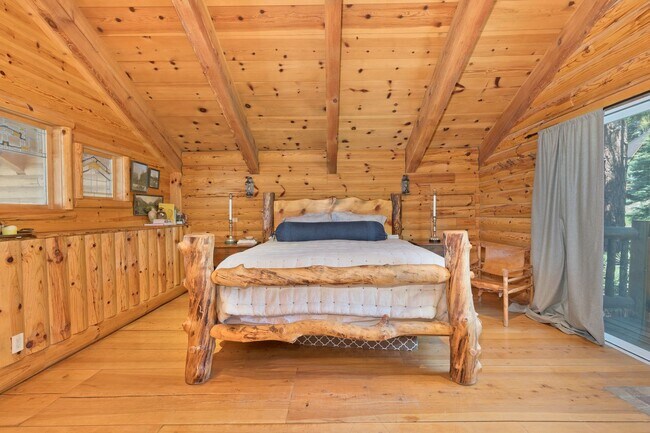 Building Photo - Winter Rental – $18,500/month (5/6-Month Lease)