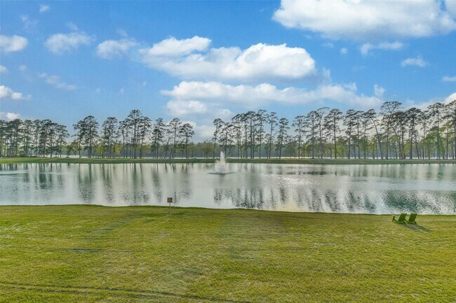 Building Photo - 455 Mathis Lk Ct