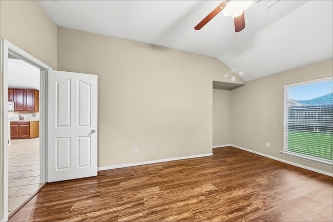 Building Photo - 2918 Meridian Bay Ln
