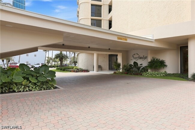 Building Photo - 4001 Gulf Shore Blvd N