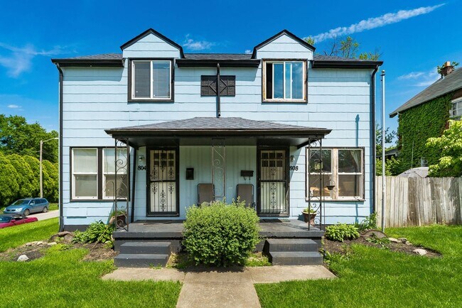 Primary Photo - 804-808 Berkeley Rd