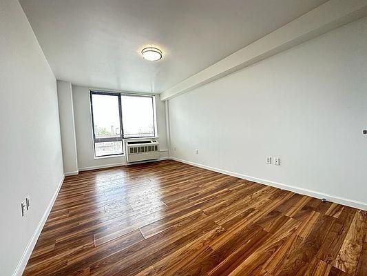 Building Photo - 1 bedroom in Bronx NY 10468