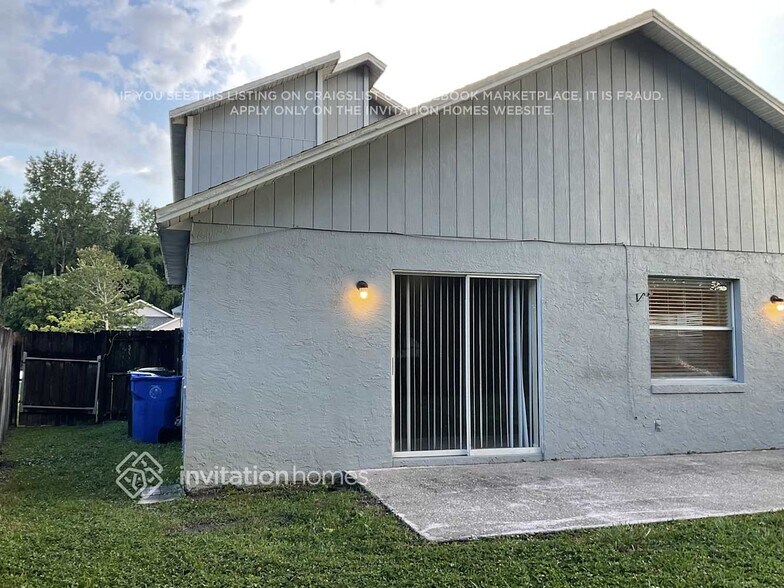 Building Photo - 1005 Reynolds Ct