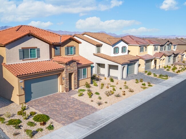 Building Photo - 720 Terrain Star Ave