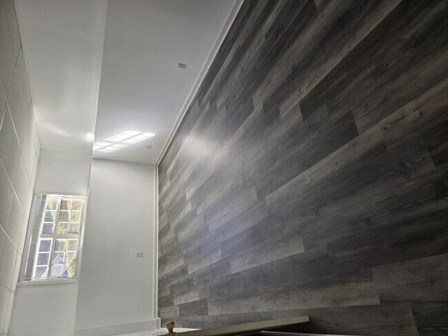 Building Photo - 2748 Abby Brooke