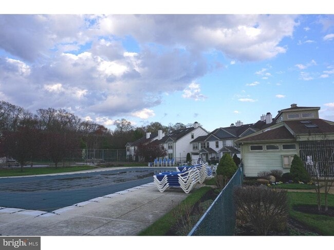 Building Photo - 509 Steeplechase Ct