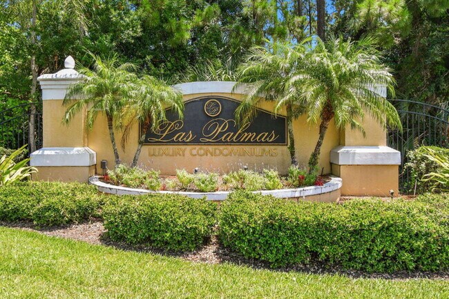 Building Photo - 2 BR / 2 BA Las Palmas Condo!