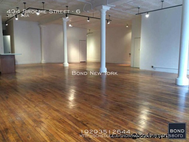 Building Photo - 494 Broome St