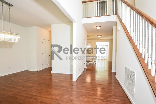 Building Photo - 2913 Bayfront Way