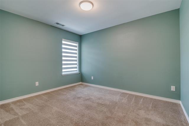 Building Photo - 3504 Robin Rd