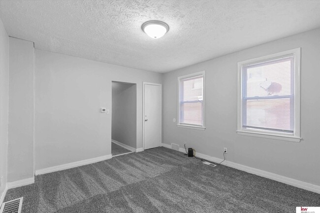 Building Photo - 2417 S 13th St