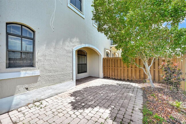 Building Photo - 10350 NW 30th Terrace