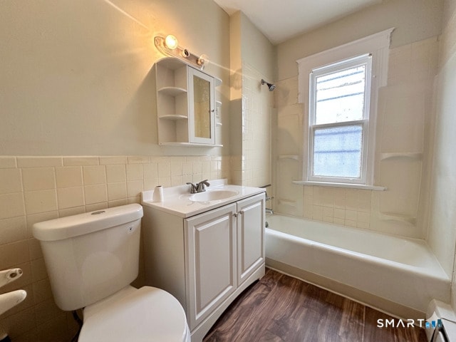 Building Photo - 341 Stanley St