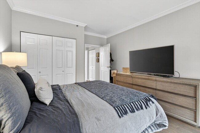 Building Photo - 2 Constitution Ct