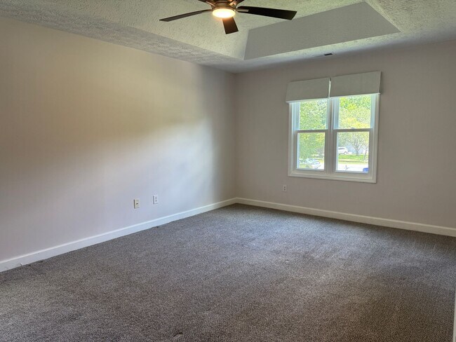 Building Photo - 116 Realini Dr