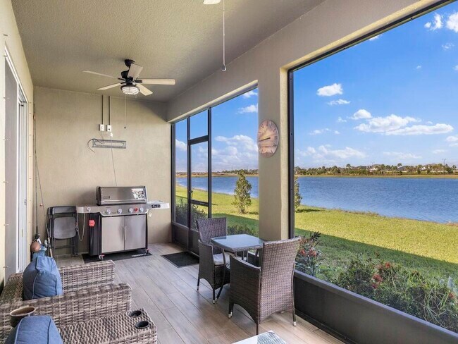 Building Photo - 12341 Arabella Dr