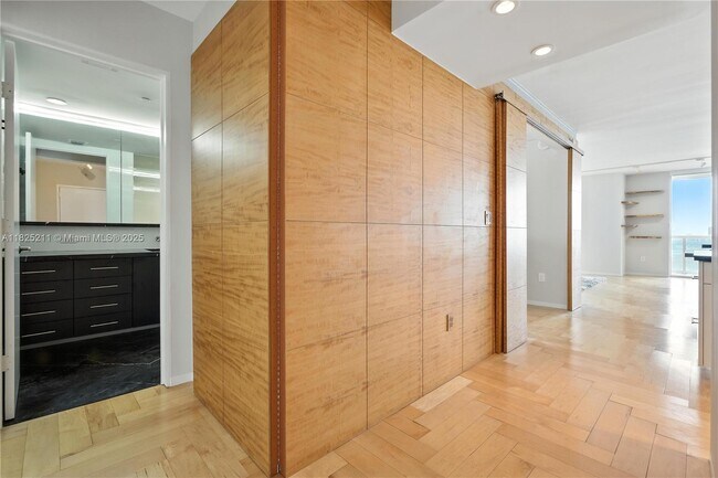 Building Photo - 50 Biscayne Blvd