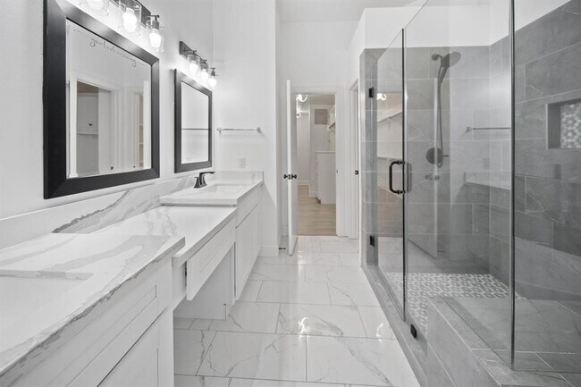 Building Photo - 7650 Springhill St