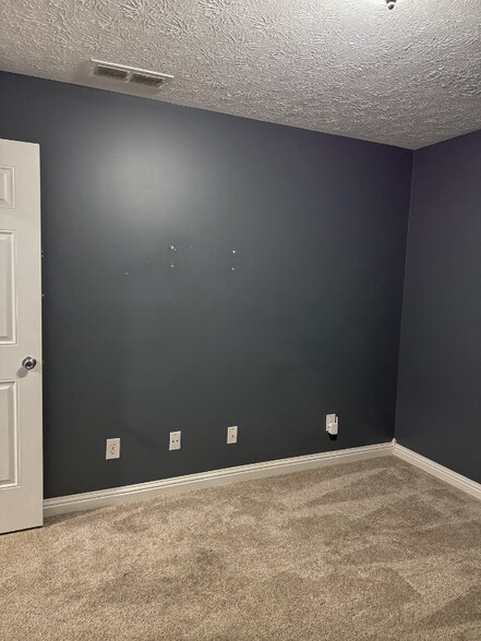 Building Photo - 1469 Royal Reserve Way