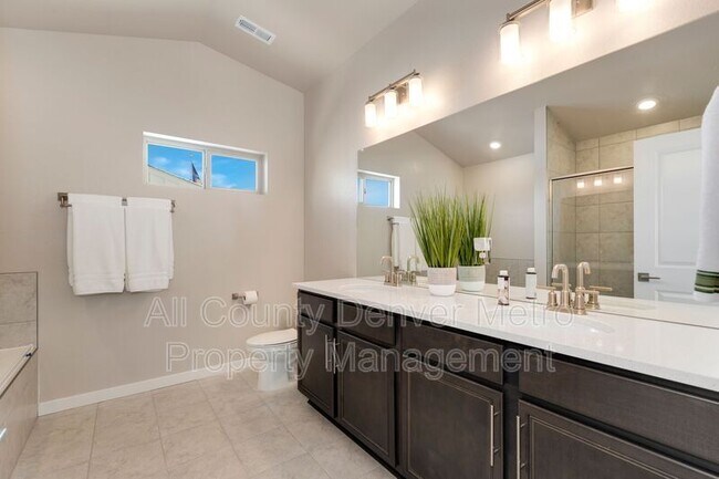 Building Photo - 15195 W 68th Pl