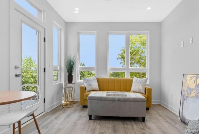 Building Photo - 1 bedroom in Everett MA 02368